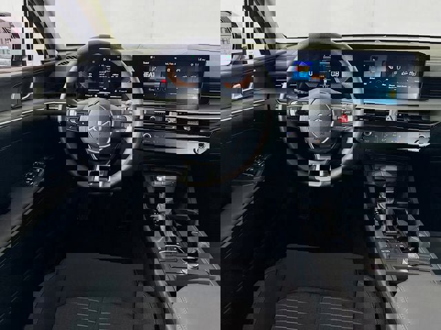 New 2025 Kia K5 LXS image 20