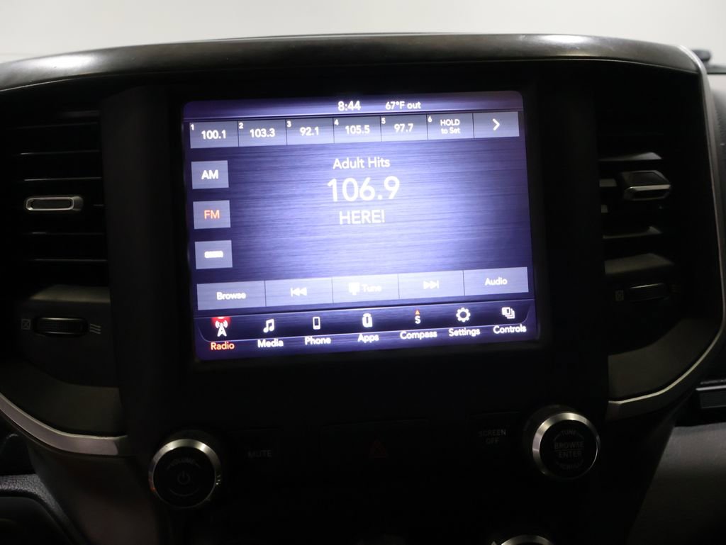 Used 2020 RAM 1500 Big Horn AWD/4WD image 25