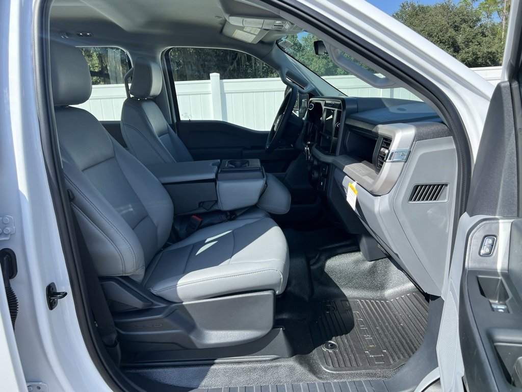New 2026 Ford F250 XL w/ XL Driver Assist Package image 17