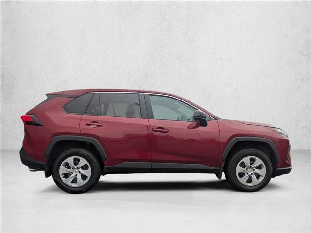 Used 2023 Toyota RAV4 LE image 7