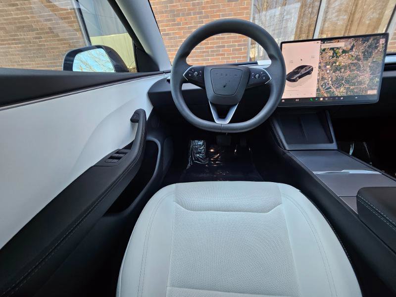 Used 2024 Tesla Model 3 Long Range image 5