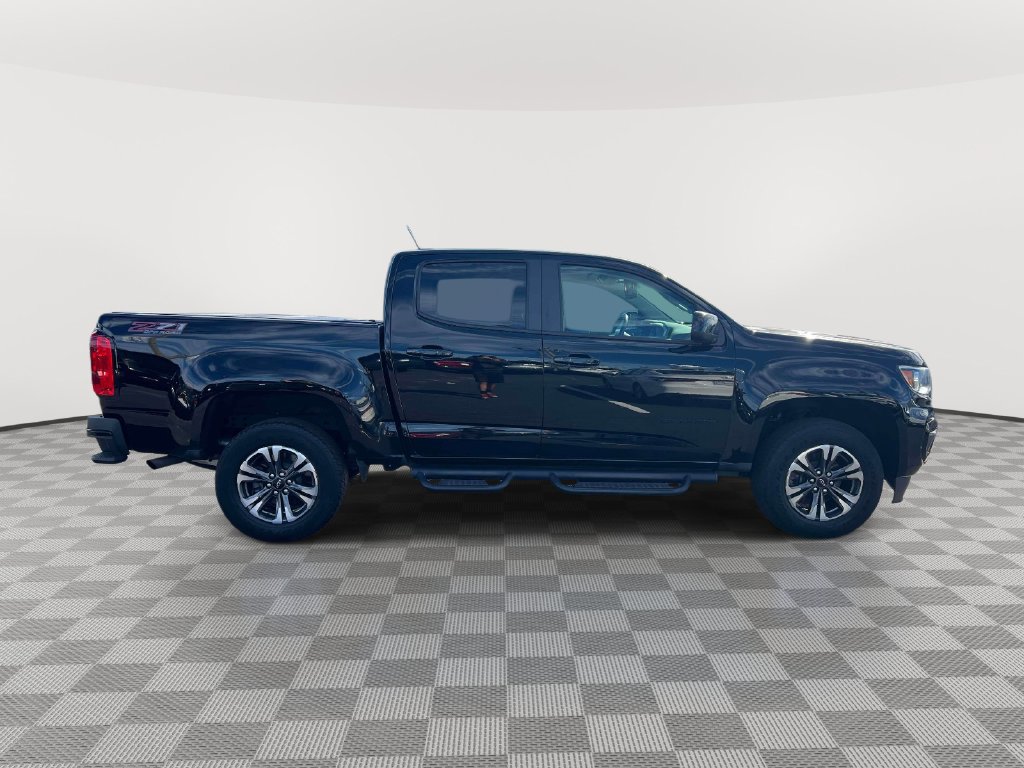 Used 2022 Chevrolet Colorado Z71 AWD/4WD image 4