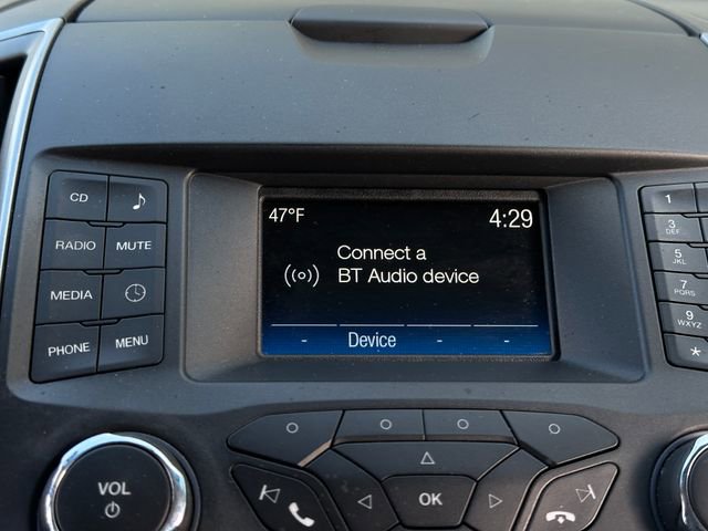 Used 2018 Ford Edge SE image 22