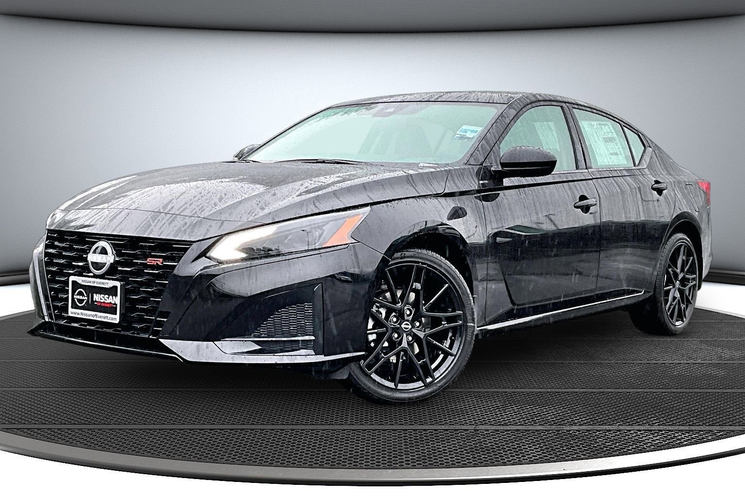 New 2026 Nissan Altima 2.5 SR AWD/4WD image 2