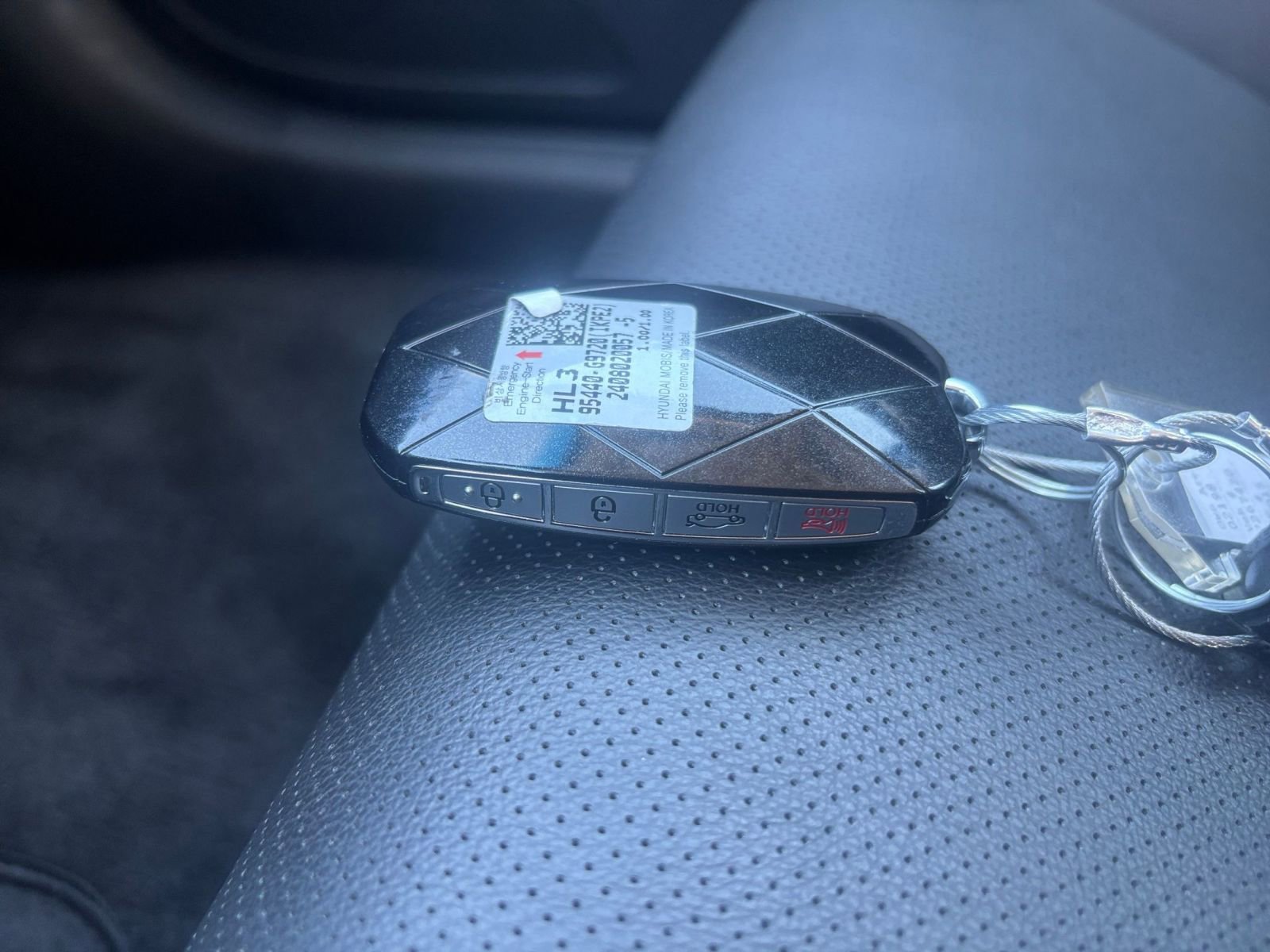 Used 2025 Genesis G70 2.5T image 22