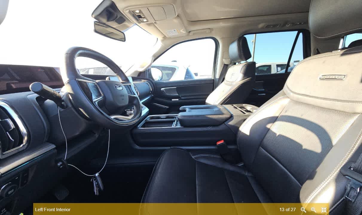 Used 2025 Ford Expedition Platinum AWD/4WD image 14