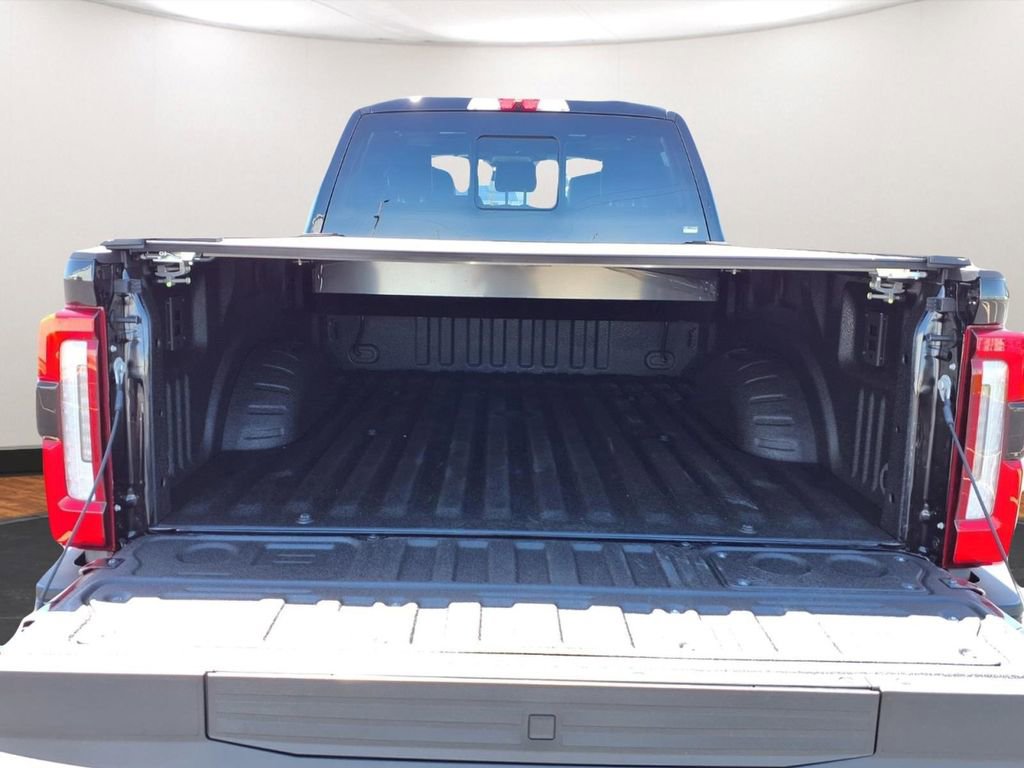 New 2026 Ford F250 Platinum AWD/4WD image 23