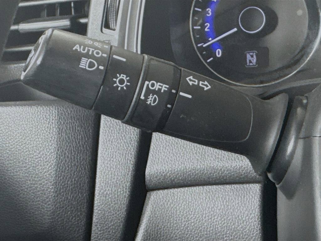 Used 2016 Honda Fit EX image 9