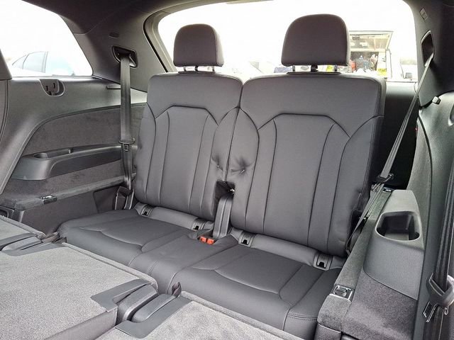 New 2026 Audi Q7 2.0T Premium image 6