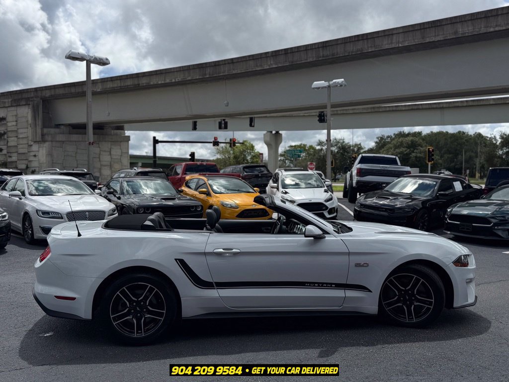 Used 2022 Ford Mustang GT Premium RWD image 9