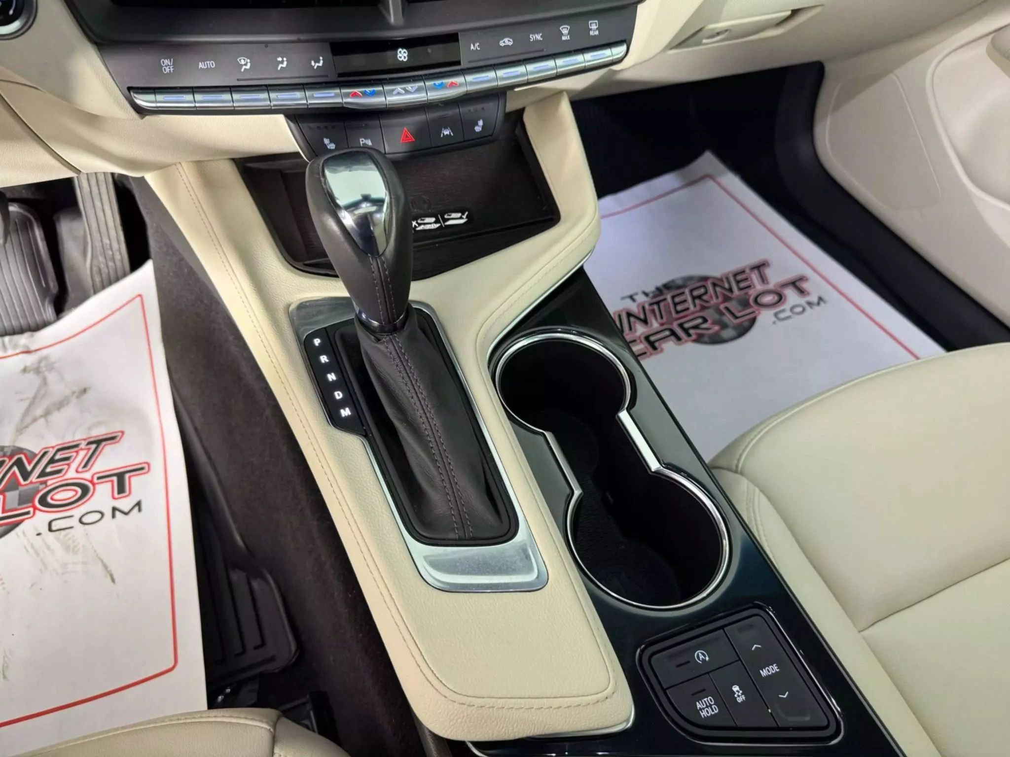 Used 2024 Cadillac CT4 Luxury w/ Sun And Sound Package image 23