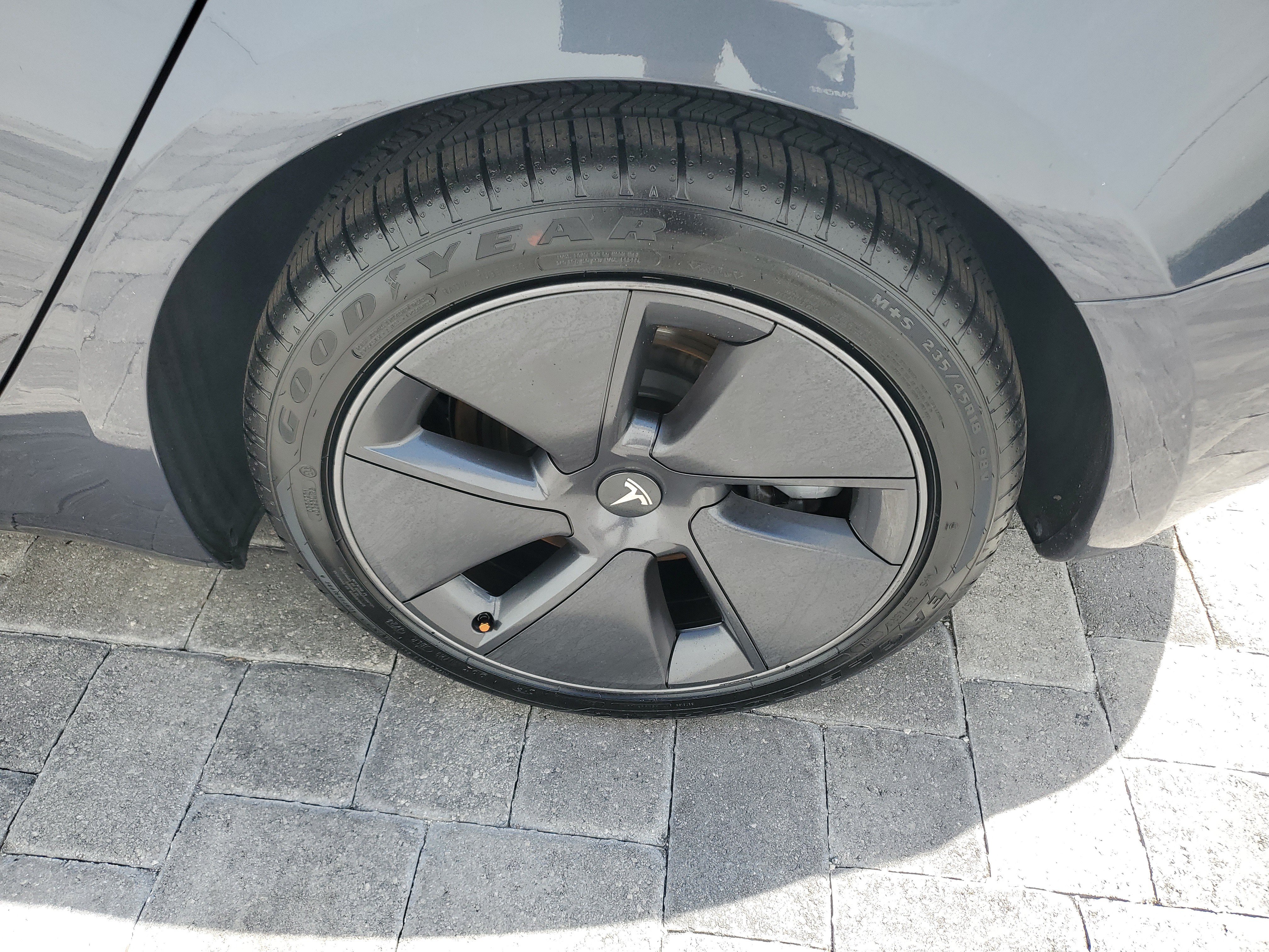 Used 2023 Tesla Model 3 Standard Range RWD image 8