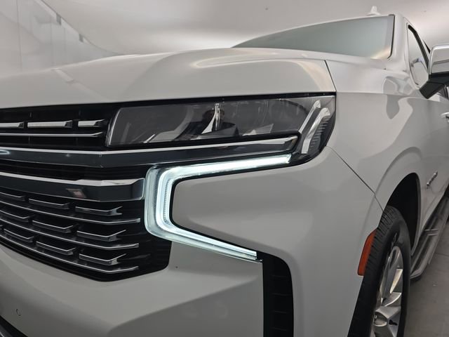 Used 2021 Chevrolet Suburban Premier w/ Premium Package image 14