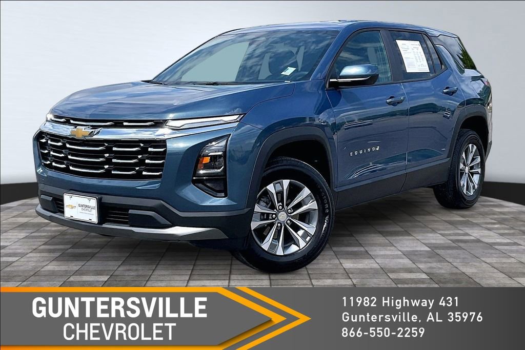 Used 2025 Chevrolet Equinox LT FWD image 1