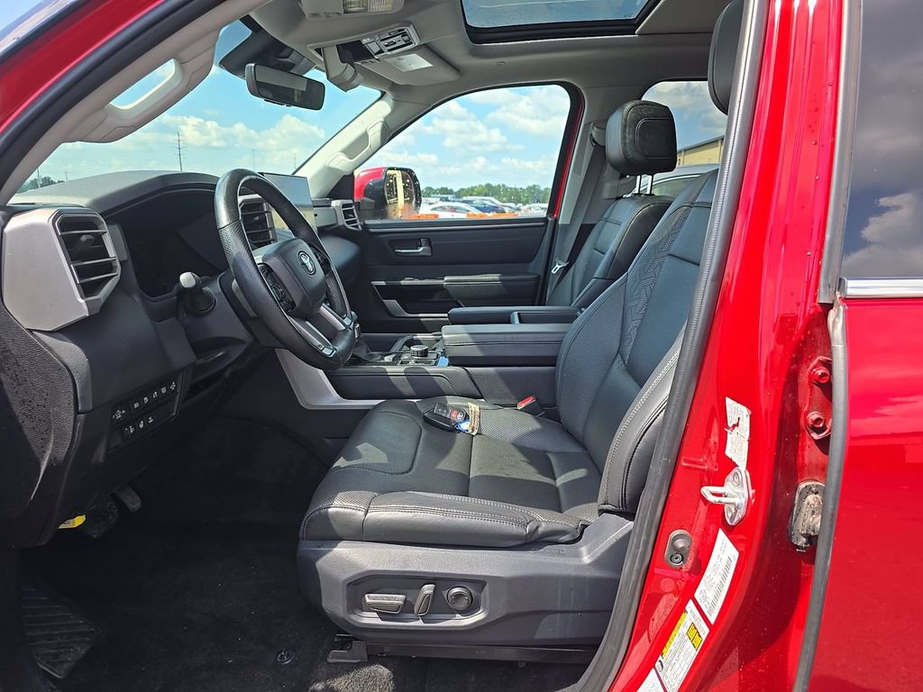 Used 2023 Toyota Tundra Limited AWD/4WD image 3
