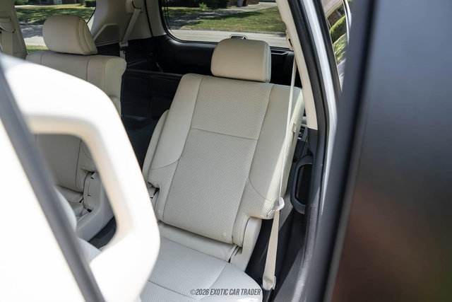 Used 2023 Lexus GX 460 Luxury w/ Sport Design Package AWD/4WD image 72
