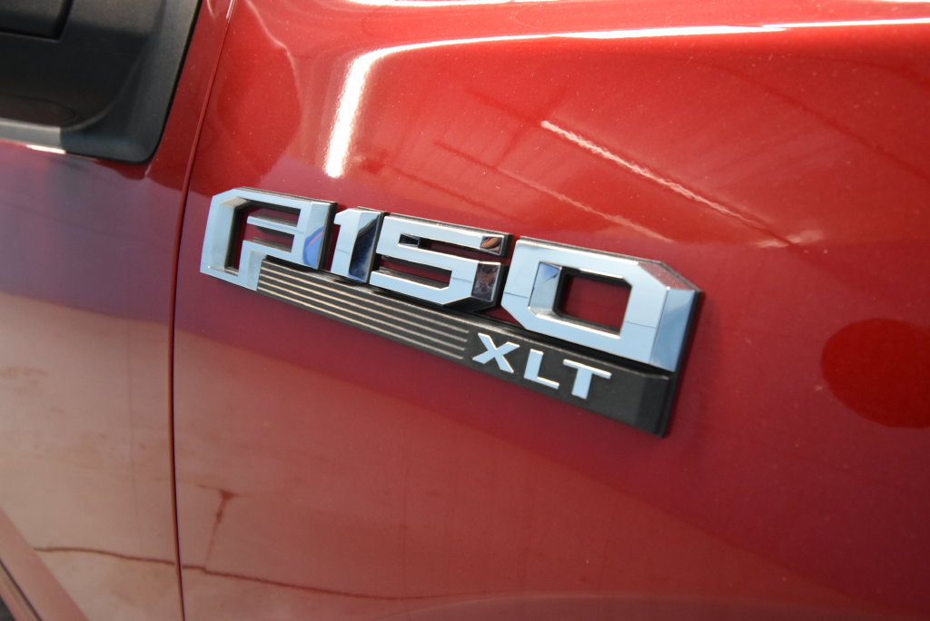 Used 2020 Ford F150 XLT w/ Equipment Group 302A Luxury AWD/4WD image 41