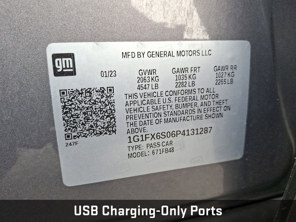 Used 2023 Chevrolet Bolt LT w/ Infotainment Package image 22