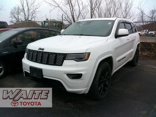 Used 2021 Jeep Grand Cherokee Laredo X image 4