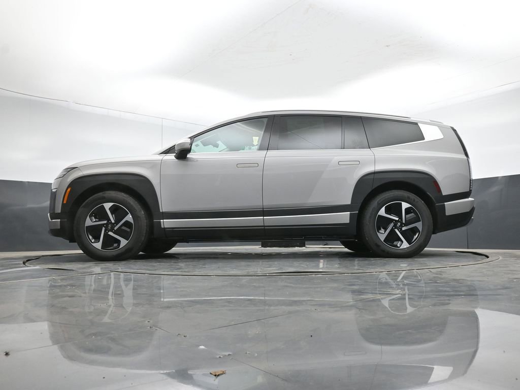 New 2026 Hyundai Ioniq 9 SE image 12