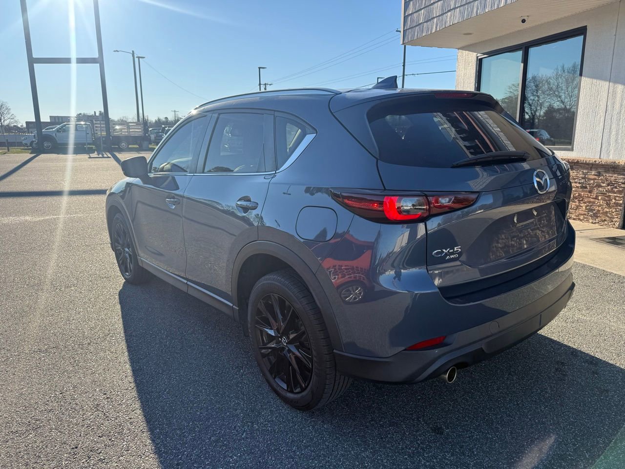 Used 2022 MAZDA CX-5 Carbon Edition image 6