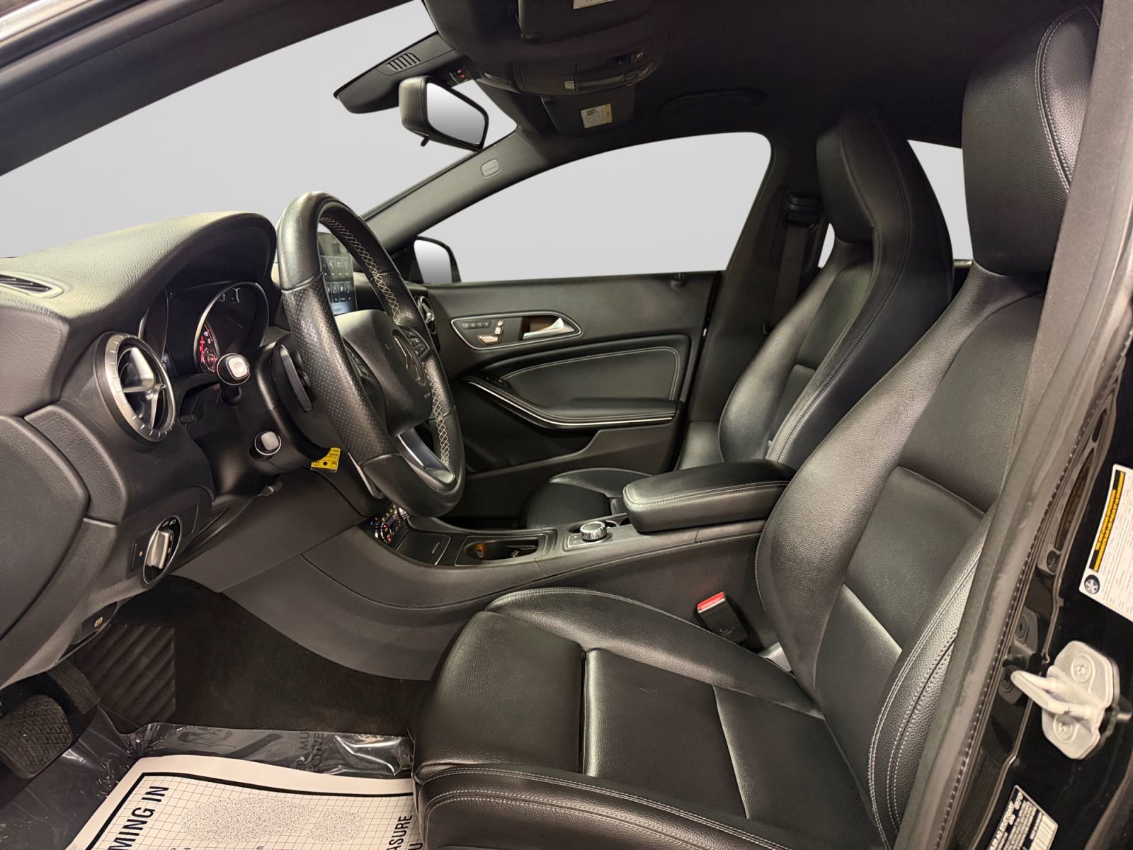 Used 2018 Mercedes-Benz CLA 250 4MATIC image 15