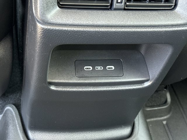 Used 2024 Honda CR-V EX-L image 11