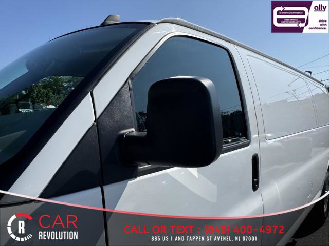 Used 2023 GMC Savana 2500 Extended w/ Driver Convenience Package image 32