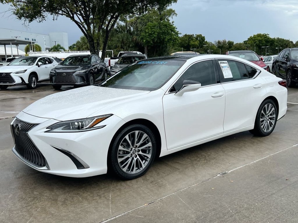 Used 2019 Lexus ES 350 w/ Accessory Package 2 FWD image 3