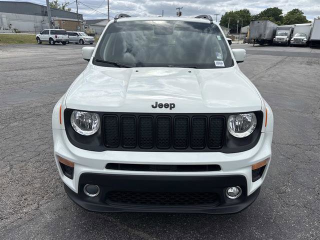 Used 2020 Jeep Renegade Altitude FWD image 2