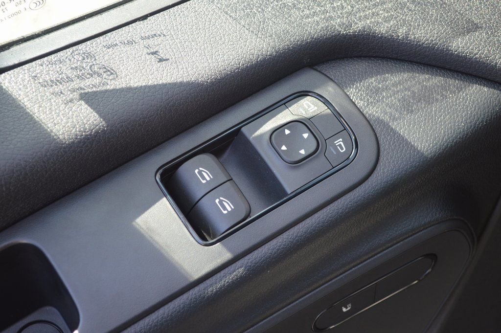 New 2026 Mercedes-Benz Sprinter 144 Cargo image 30