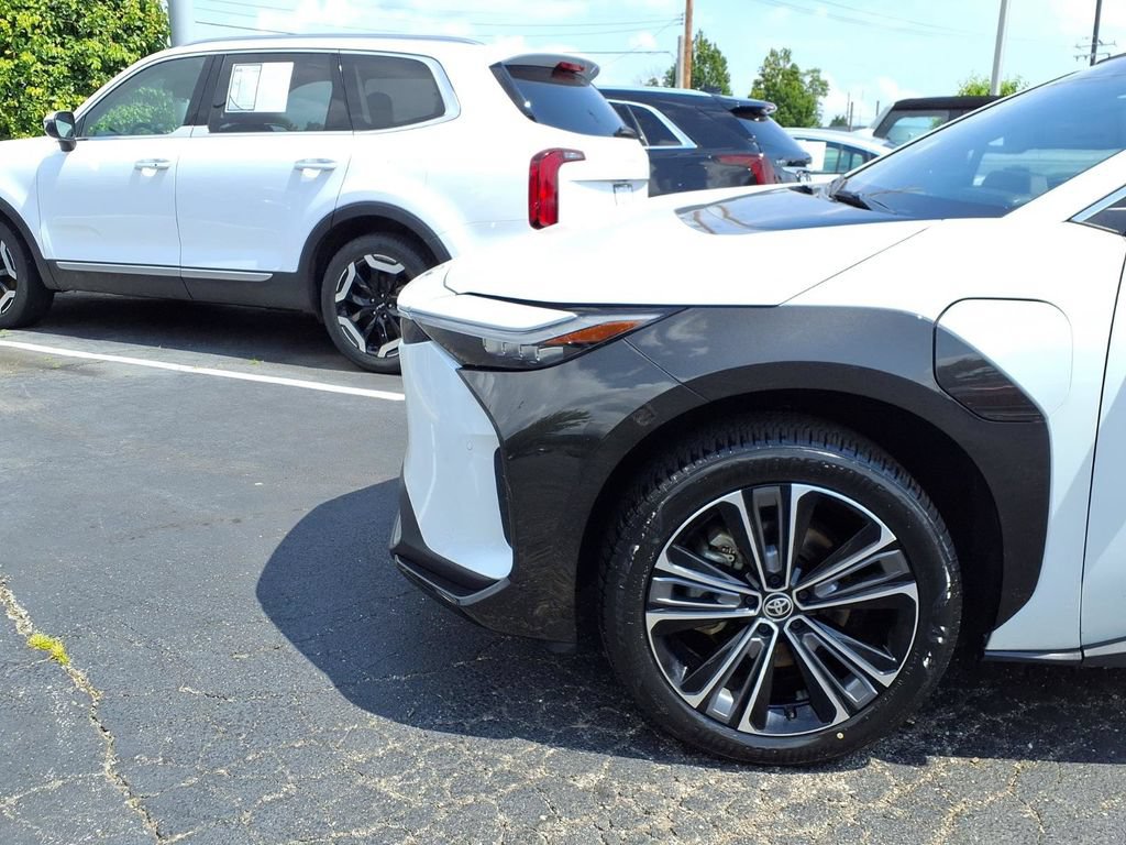 Used 2023 Toyota bZ4X AWD w/ Weather Package image 25