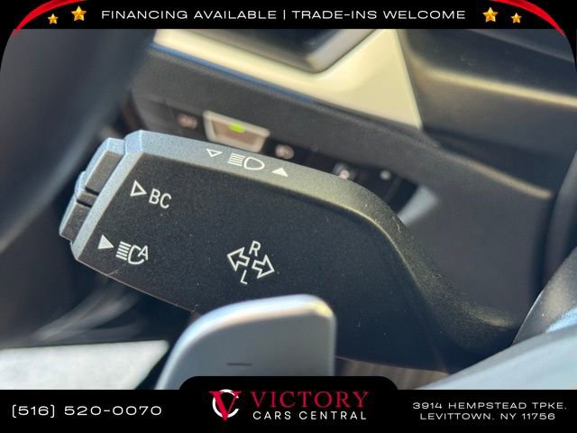 Used 2024 BMW 330e xDrive image 39