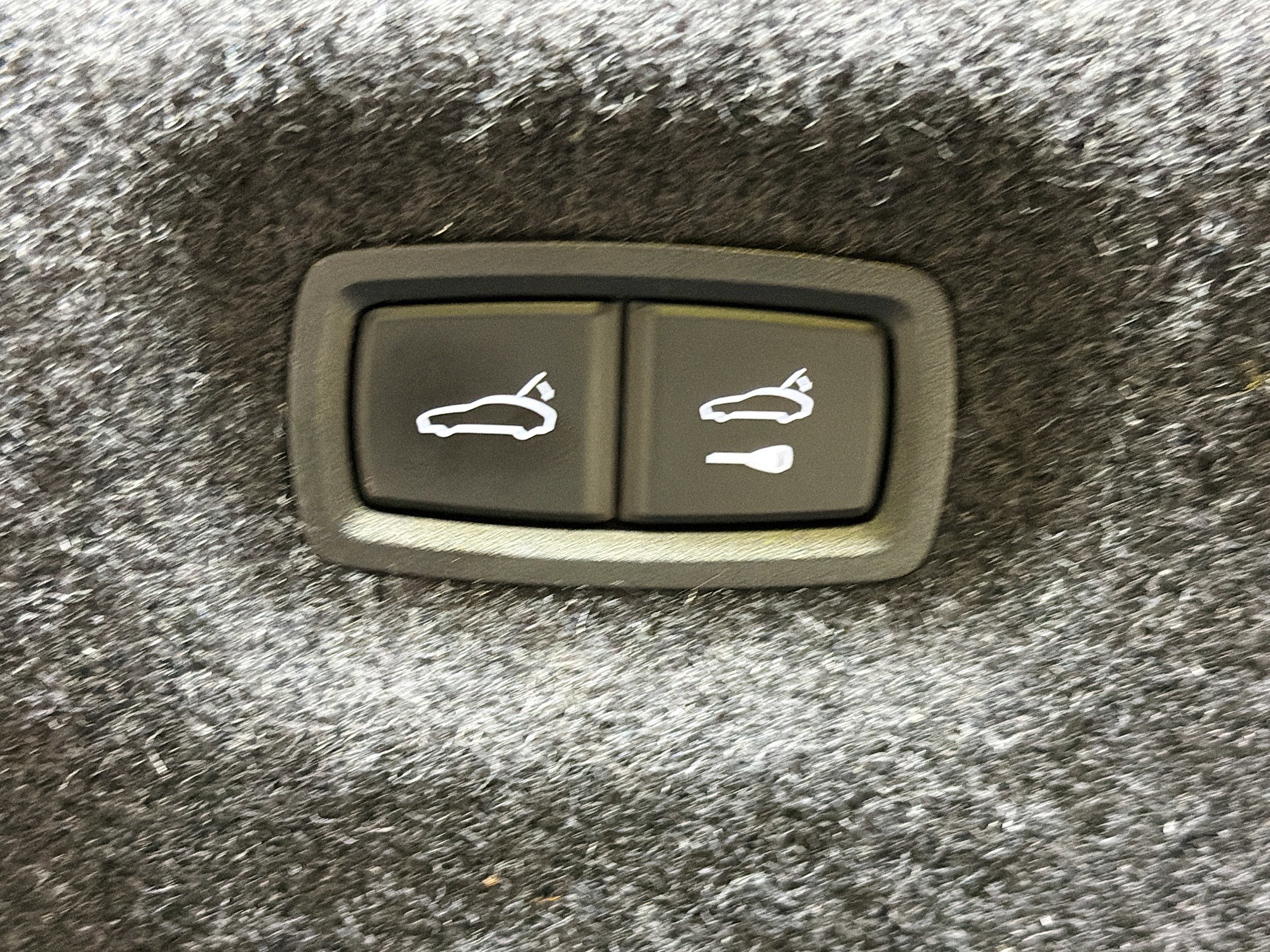 Certified 2021 Porsche Taycan 4S AWD/4WD image 13