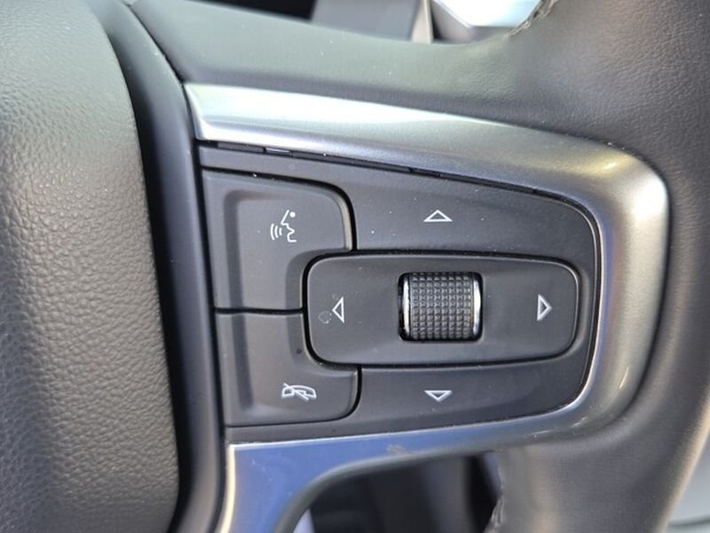 Used 2024 Chevrolet Silverado 1500 LTZ w/ LTZ Convenience Package II AWD/4WD image 24