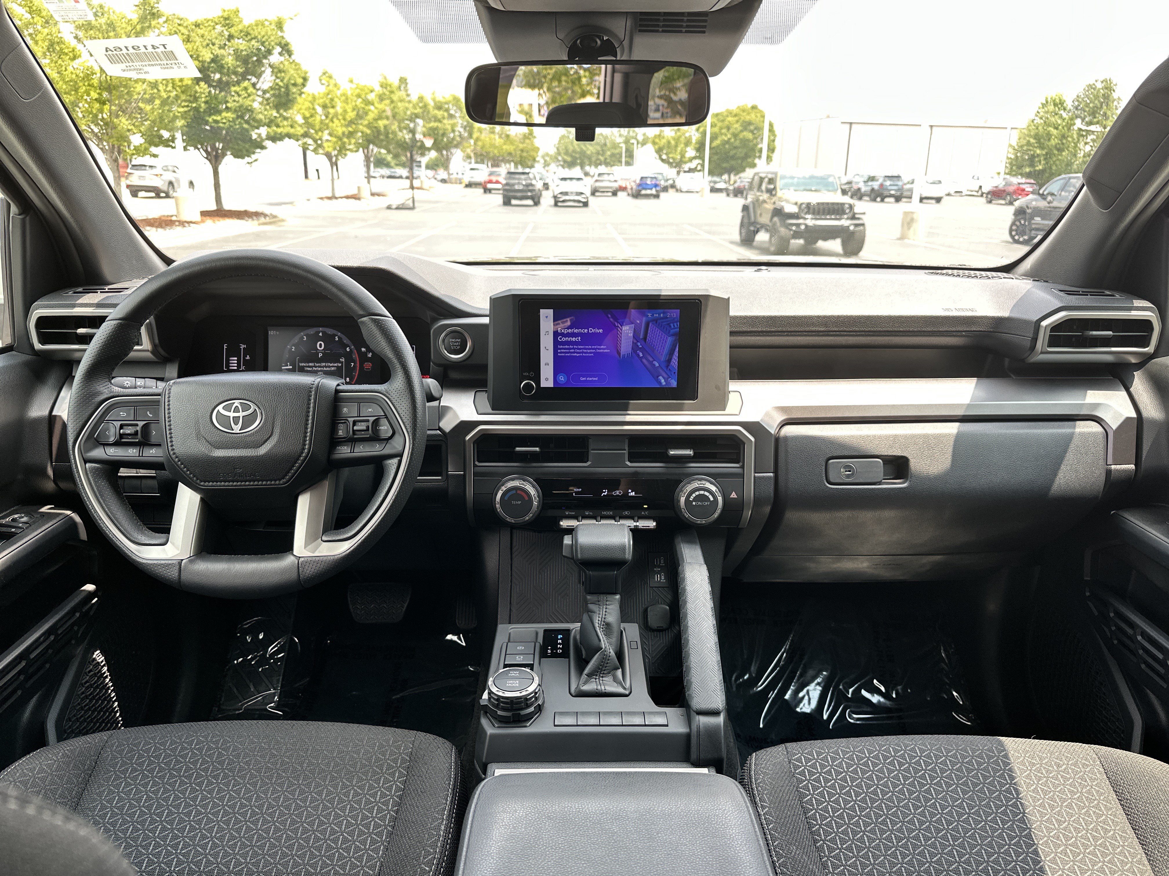 Certified 2025 Toyota 4Runner SR5 AWD/4WD image 29