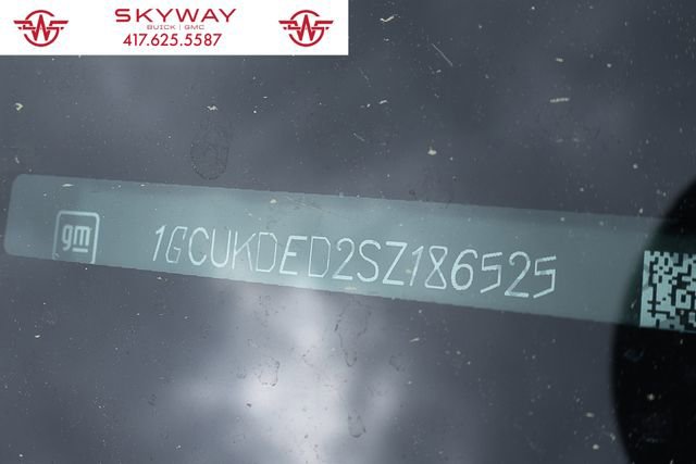 Used 2025 Chevrolet Silverado 1500 LT image 32