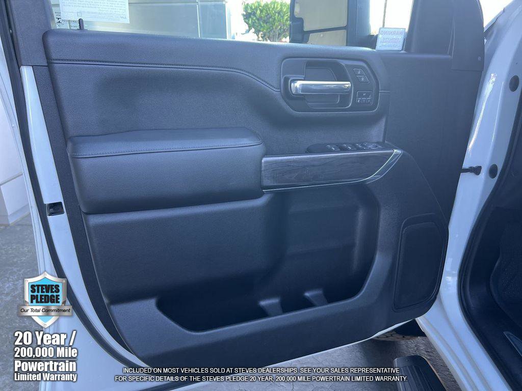 Certified 2020 Chevrolet Silverado 3500 LTZ w/ Gooseneck/5TH Wheel Package image 25