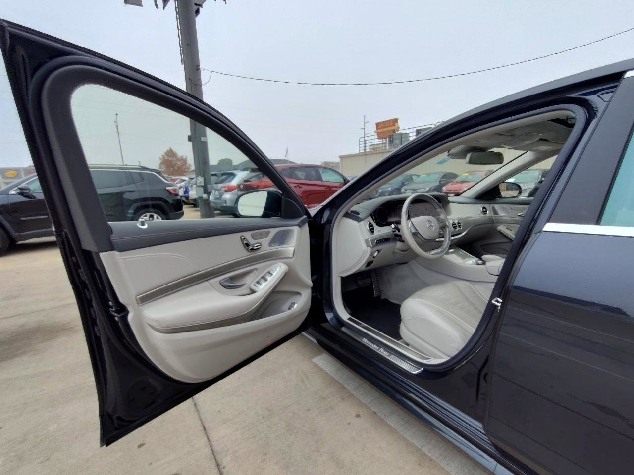 Used 2014 Mercedes-Benz S 550 Sedan image 13