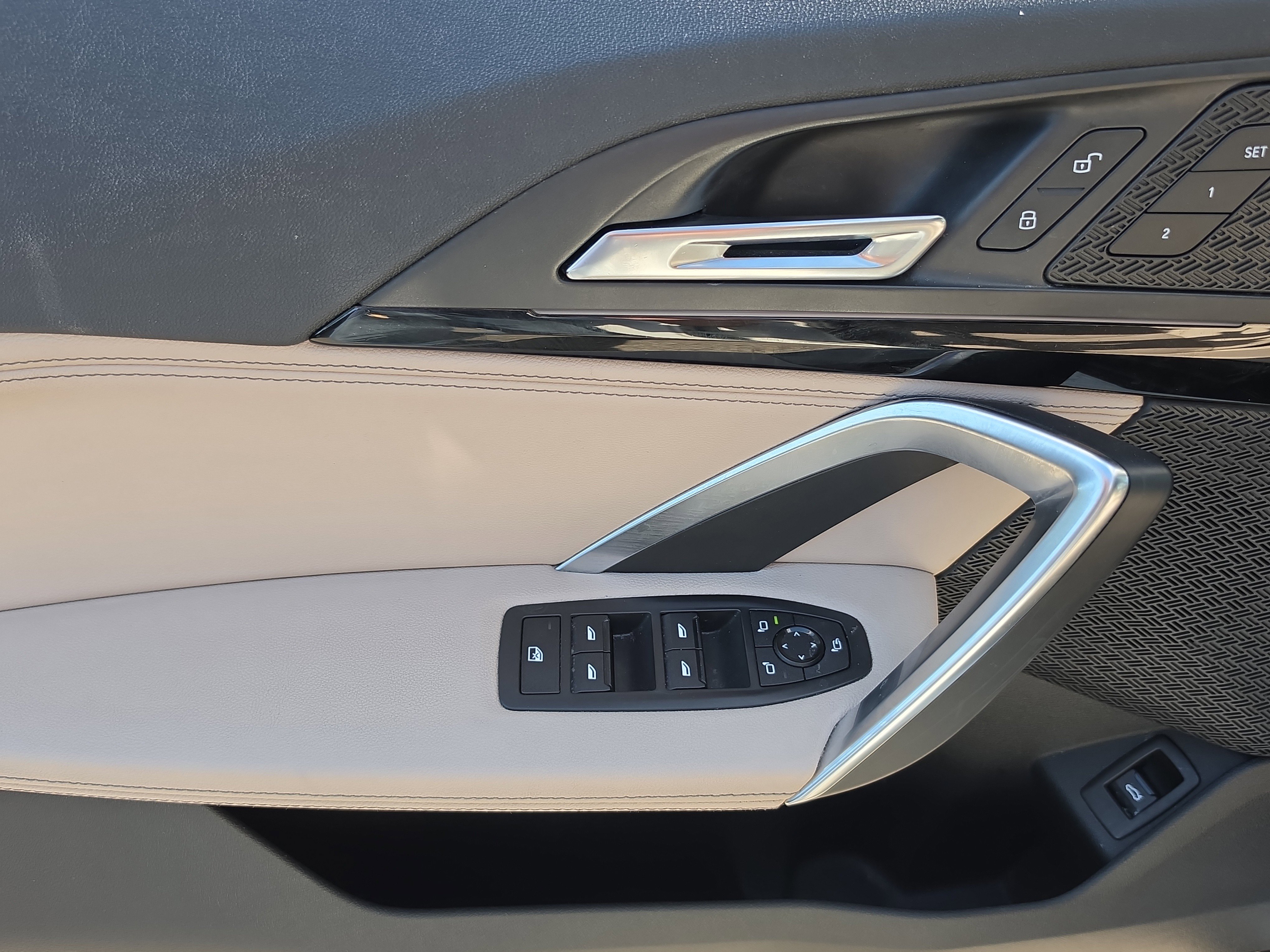 Used 2023 BMW X1 xDrive28i w/ Convenience Package image 14