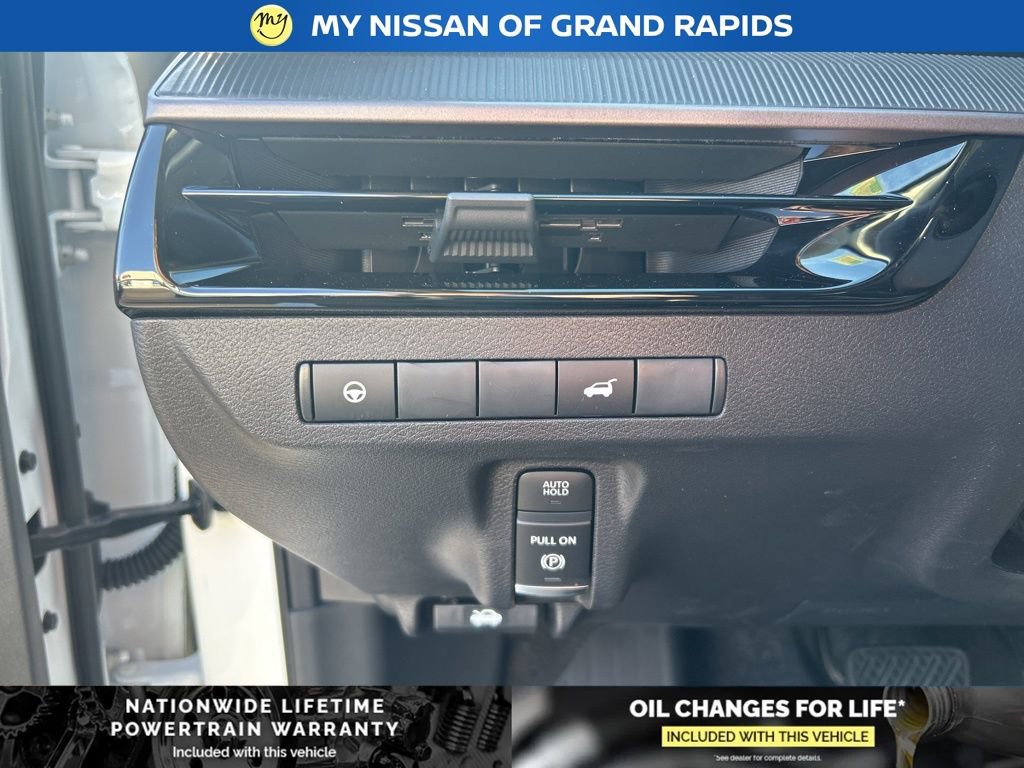 New 2026 Nissan Murano SV image 11