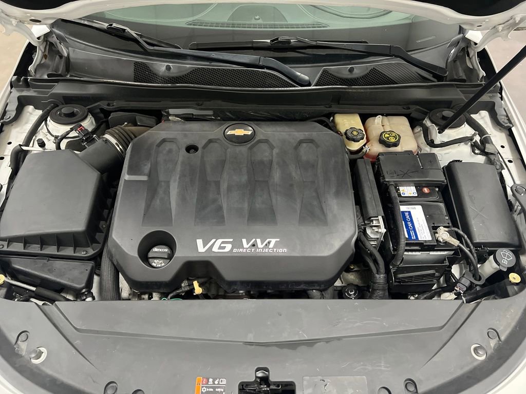 Used 2016 Chevrolet Impala LTZ w/ Enhanced Convenience Package image 24