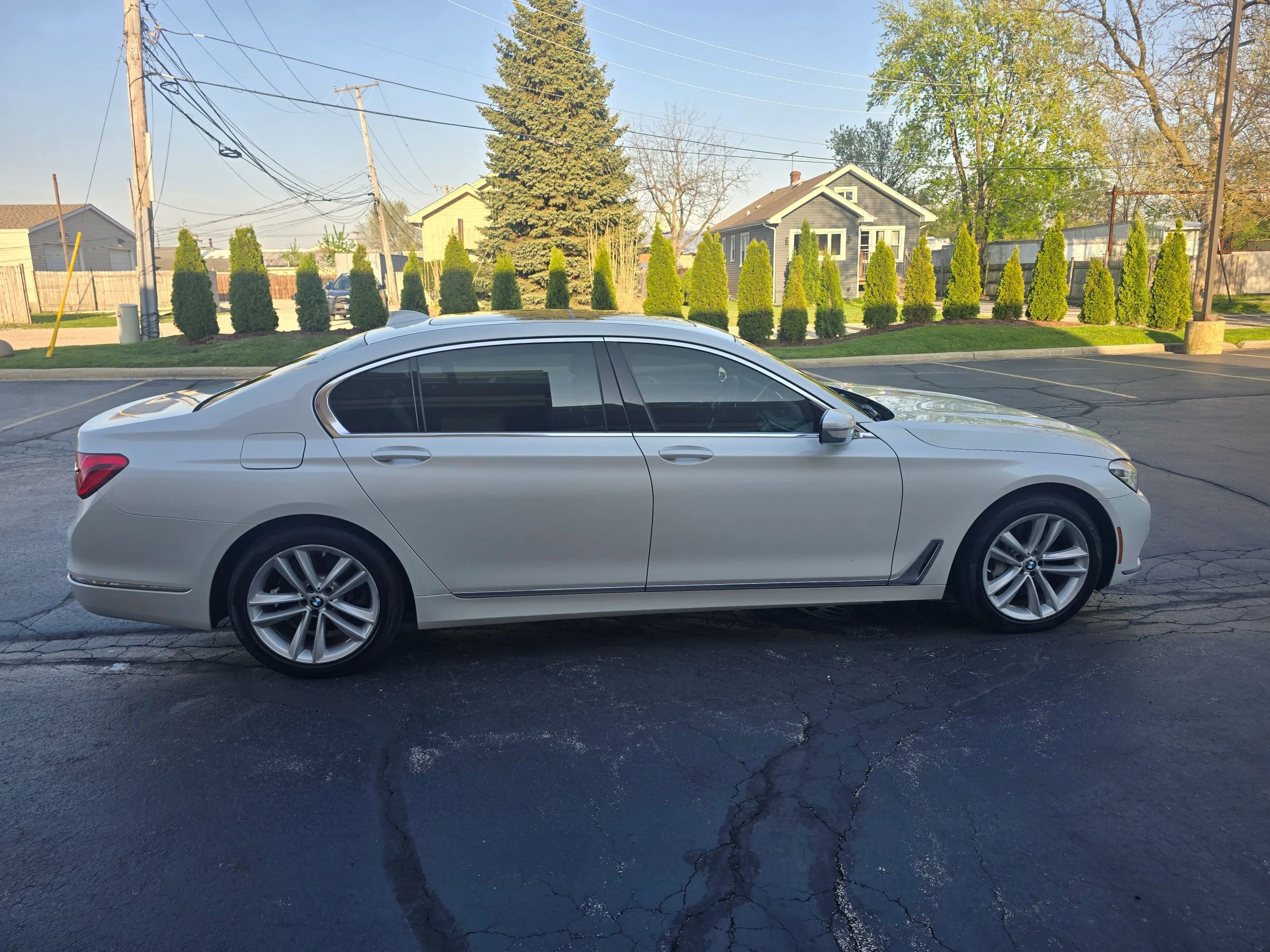 Used 2018 BMW 750i xDrive AWD/4WD image 13