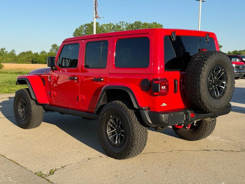 Used 2025 Jeep Wrangler Unlimited Rubicon AWD/4WD video 3