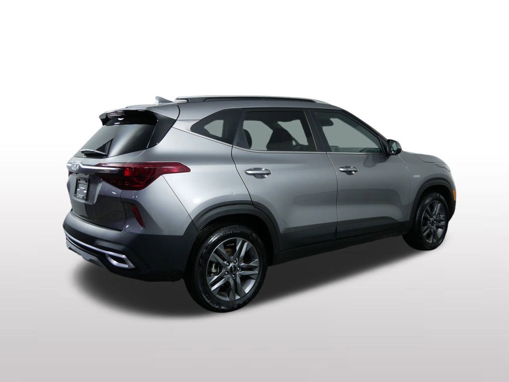 Certified 2023 Kia Seltos S image 10