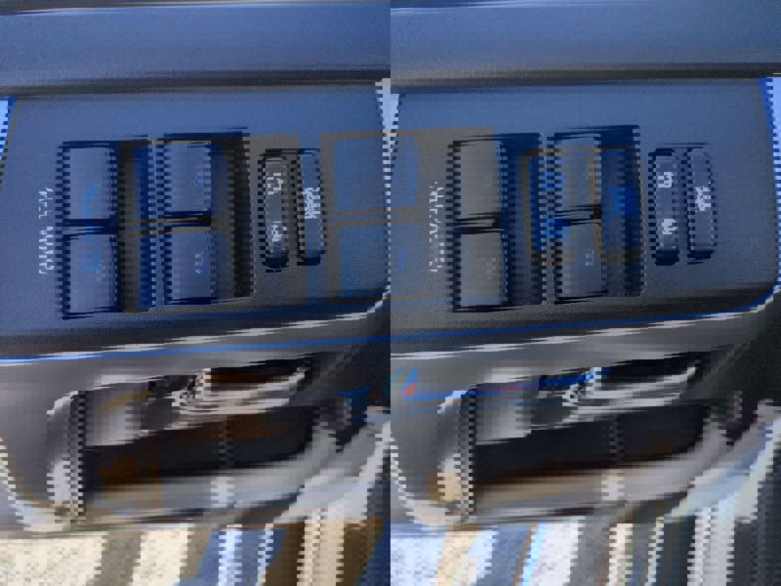 Used 2018 Toyota 4Runner Limited image 15