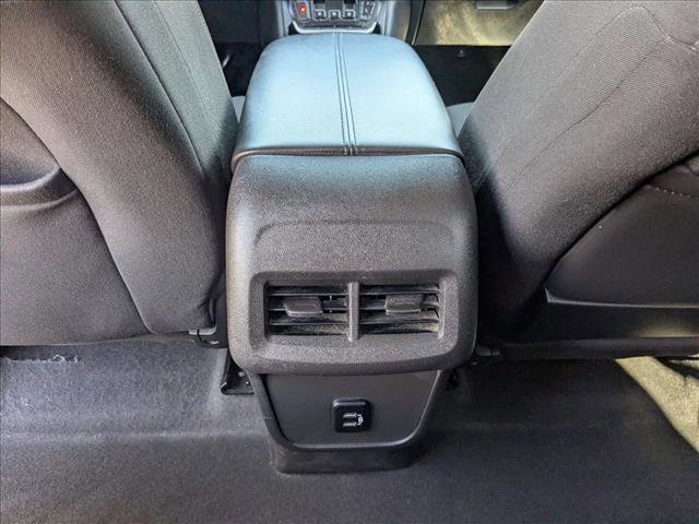 Used 2018 GMC Terrain SL image 17