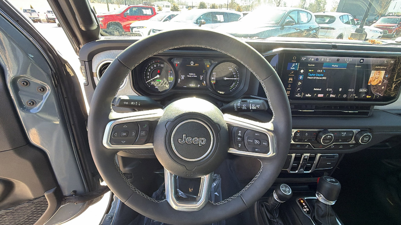 Used 2025 Jeep Wrangler Sahara w/ Safety Group image 26