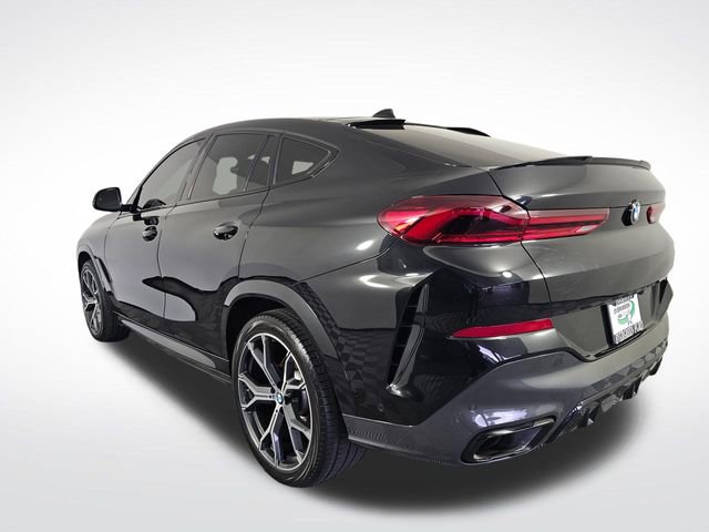 Used 2022 BMW X6 xDrive40i w/ M Sport Package image 5