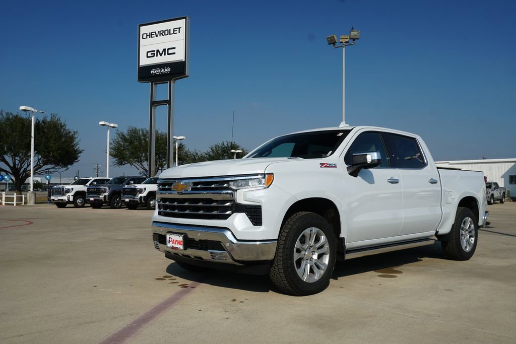 New 2026 Chevrolet Silverado 1500 LTZ w/ LTZ Premium Package image 1